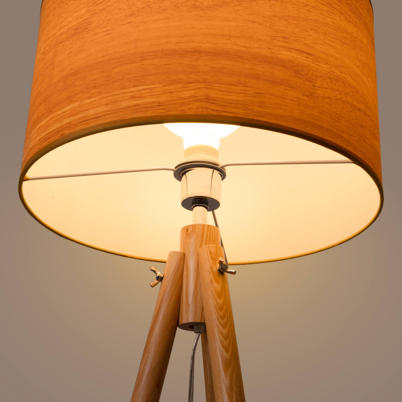 Lampada da terra a treppiede MARISA  in Legno